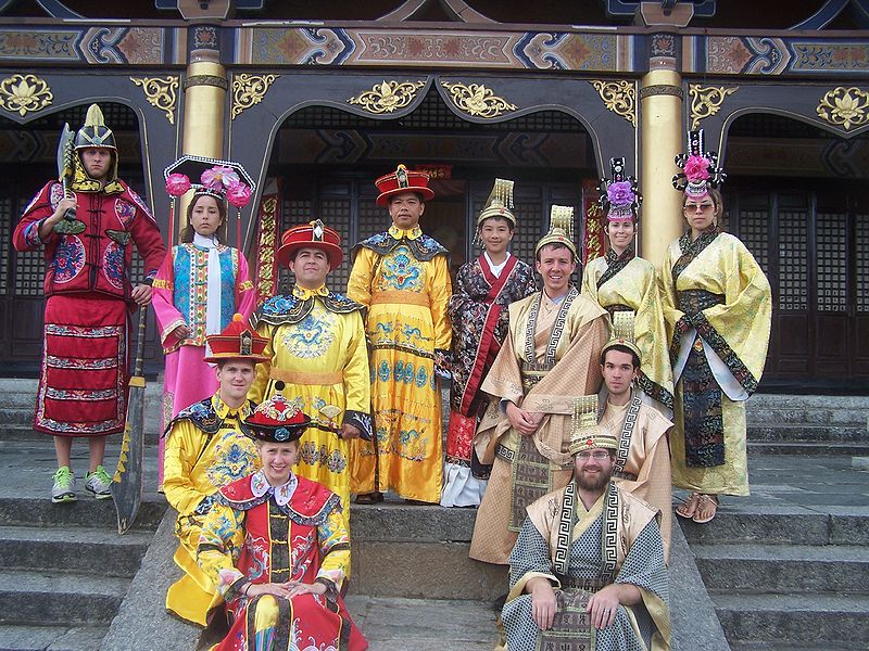 File:100 5018px-Chinese clothes.JPG
